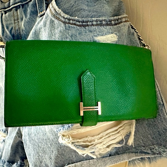 Hermes Handbags - 🔥HERMES Emerald Green (Rare) Crossbody Bag w/Silver Hardware🔥